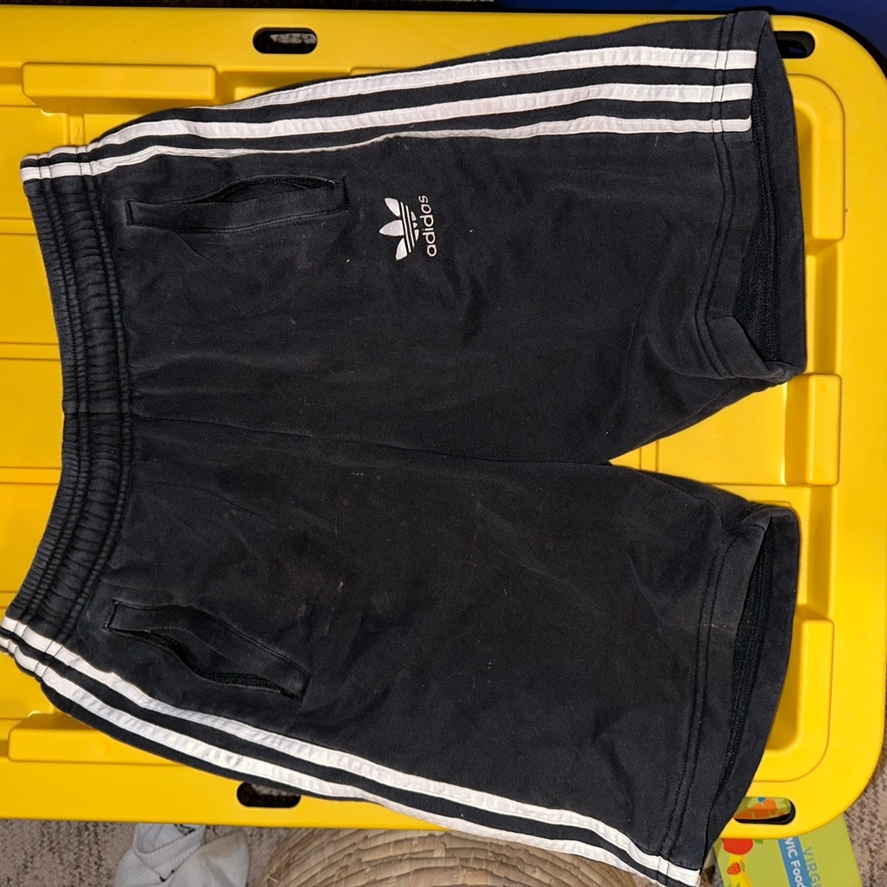 Adidas sweat-shorts